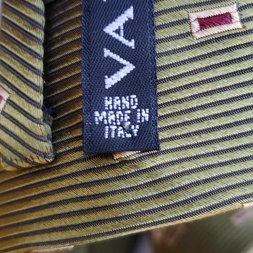 VIA TIE - Picture 8 of 8